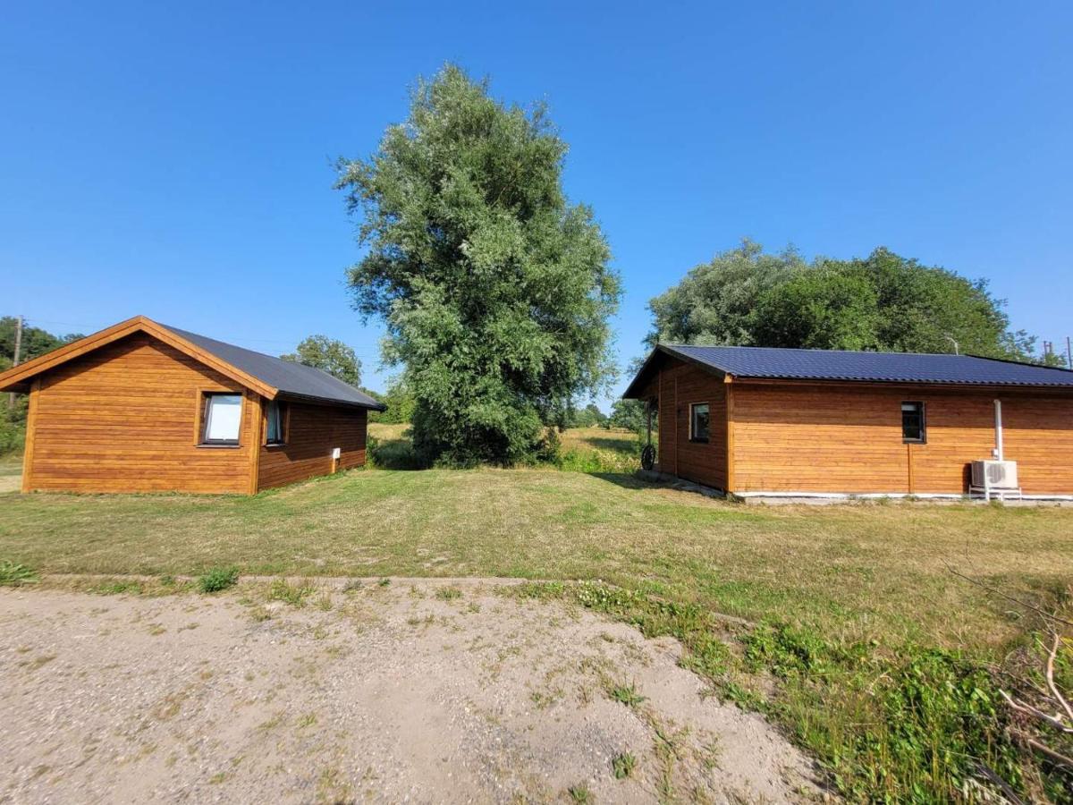 Skogsbaeckens Stugby Ab Villa Tomelilla Exterior photo
